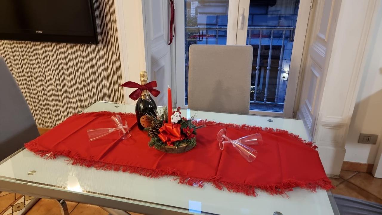 Gallery Bellini Apartment Наполи Екстериор снимка