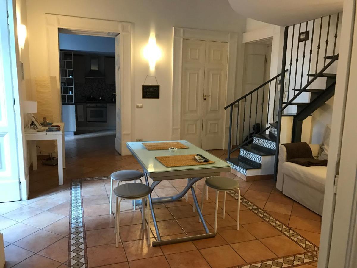 Gallery Bellini Apartment Наполи Екстериор снимка